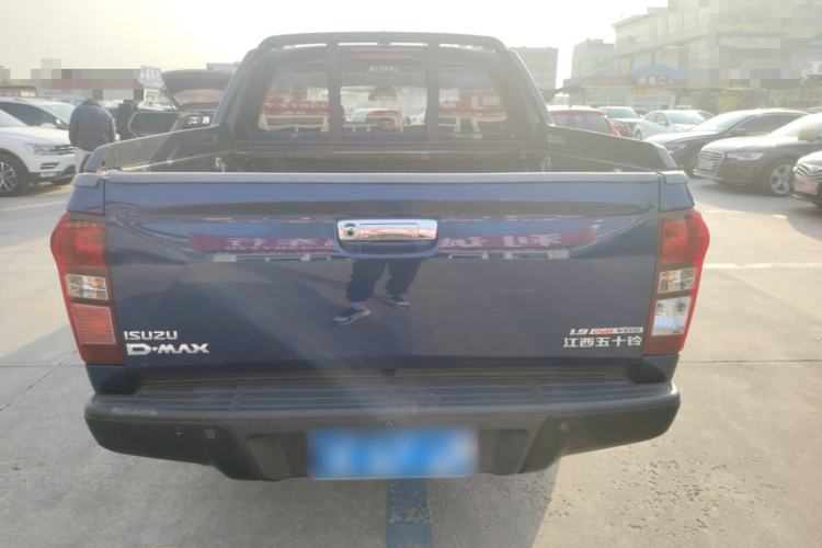 Used Isuzu D-MAX 2020 1.9T Two-Wheel Drive Automatic Comfort Edition China VI Standard RZ4E Hi-Power Rear