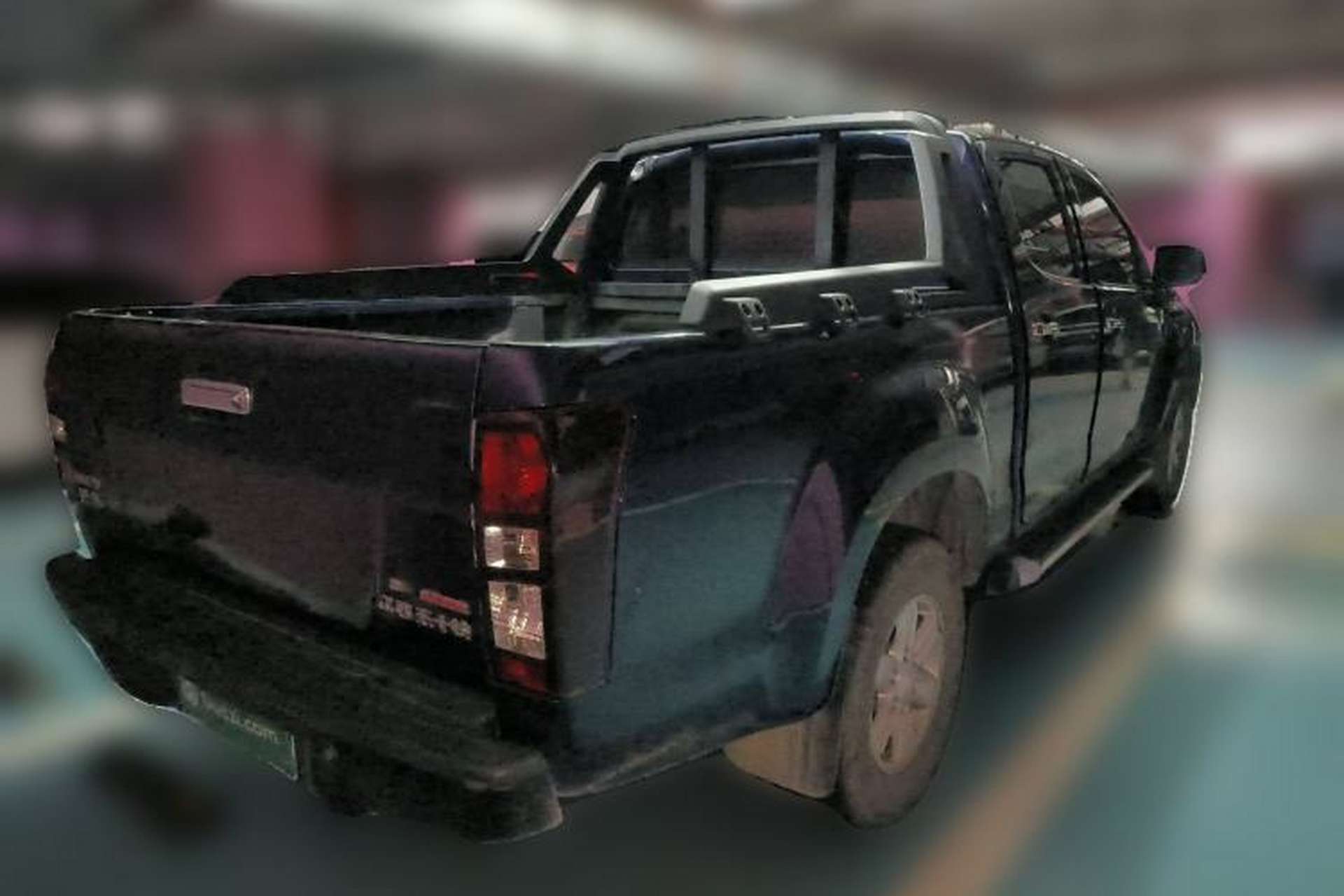 Used Isuzu D-MAX 2020 2.5T Two-Wheel Drive Automatic Navigation Version China VI Emission Standard Extended Length JE4D25Q6A Rear Right 45 Deg