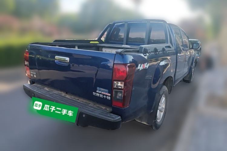 Used Isuzu D-MAX 2020 2.5T 4x4 Automatic Flagship Edition China VI Standard Extended Version JE4D25Q6A Rear Right 45 Deg