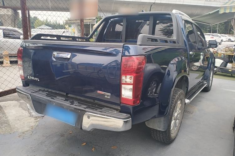Used Isuzu D-MAX 2020 1.9T 4x4 Automatic Luxury Edition China VI Standard RZ4E Hi-Power Rear Right 45 Deg
