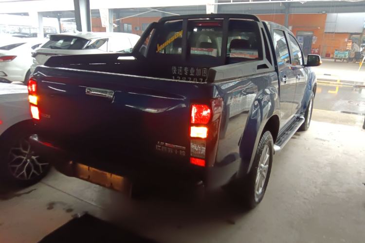 Used Isuzu D-MAX 2020 1.9T 4x4 Automatic Comfort Edition China VI Standard RZ4E Hi-Power Rear Right 45 Deg