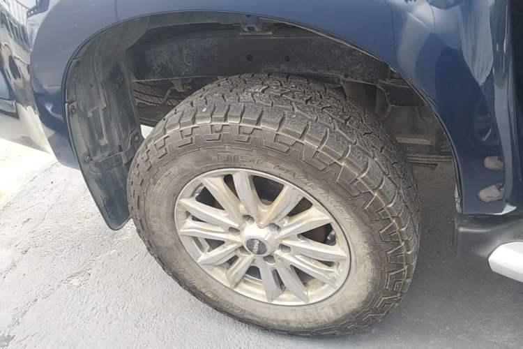 Used Isuzu D-MAX 2020 1.9T 4x4 Automatic Luxury Edition China VI Standard RZ4E Hi-Power Right Rear Wheel Hub