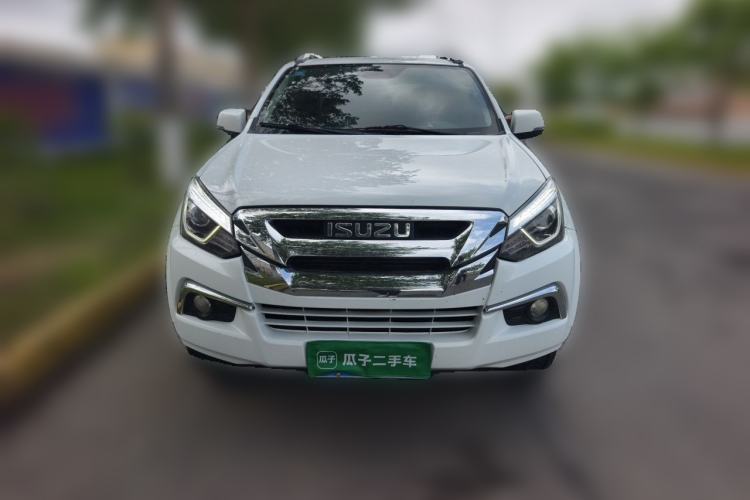 Used Isuzu D-MAX 2020 1.9T 4x4 Manual Comfort Version China VI Standard RZ4E Hi-Power Front