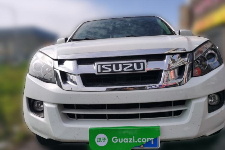 Used Isuzu D-MAX 2020 2.5T 4x4 Automatic Navigation Version China VI Standard Extended Length JE4D25Q6A Front