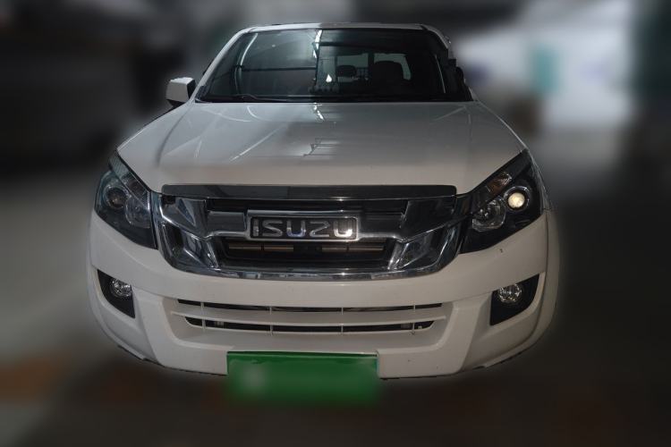 Used Isuzu D-MAX 2020 2.5T Two-Wheel Drive Automatic Flagship Edition China VI Standard Extended Version JE4D25Q6A Front