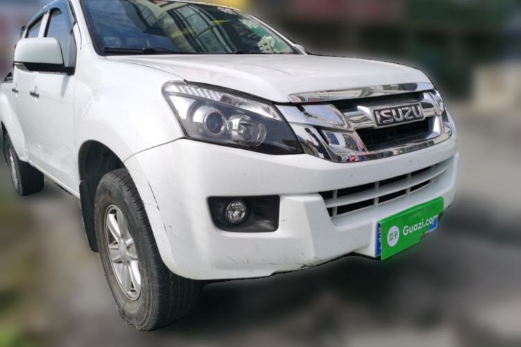 Used Isuzu D-MAX 2020 2.5T 4x4 Automatic Navigation Version China VI Standard Extended Length JE4D25Q6A Front Right 45 Deg