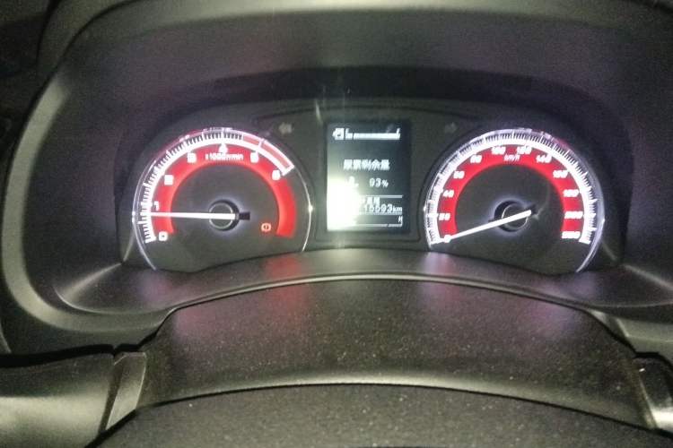 Used Isuzu D-MAX 2020 2.5T 4x4 Automatic Flagship Edition China VI JE4D25Q6A Instrument Cluster