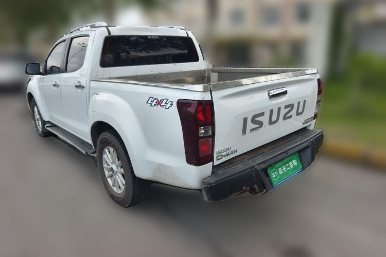 Used Isuzu D-MAX 2020 1.9T 4x4 Manual Comfort Version China VI Standard RZ4E Hi-Power Rear Left 45 Deg