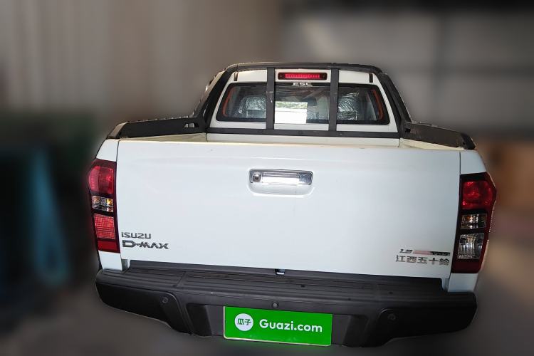 Used Isuzu D-MAX 2020 1.9T 4x4 Manual Comfort Version China VI Standard RZ4E Hi-Power Rear