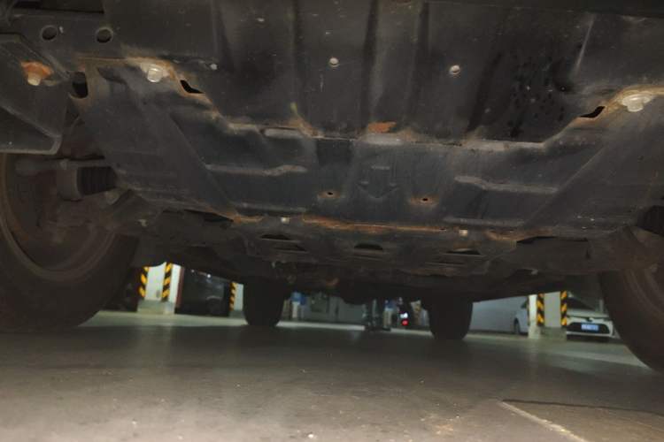 Used Isuzu D-MAX 2021 1.9T Automatic 4x4 Diesel Global Huan Dong RZ4E Chassis Front
