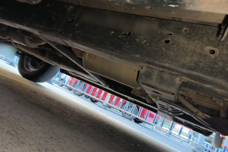 Used Isuzu D-MAX 2021 1.9T Automatic 4x4 Diesel Global Huan Dong RZ4E Chassis Front Right