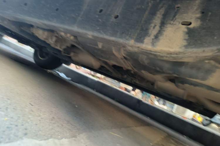 Used Isuzu D-MAX 2021 1.9T Automatic 4x4 Diesel Global Huan Dong RZ4E Chassis Rear Left
