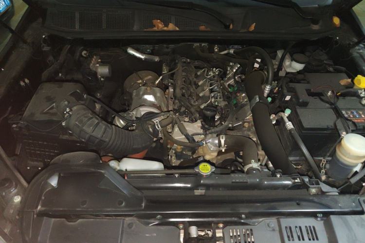 Used Isuzu D-MAX 2021 1.9T Automatic 4x4 Diesel Global Huan Dong RZ4E Engine Bay