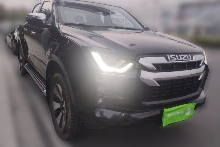 Used Isuzu D-MAX 2021 1.9T Automatic 2WD Diesel Global Bold RZ4E Front Right 45 Deg
