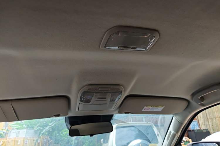 Used Isuzu D-MAX 2021 1.9T Manual Two-Wheel Drive Diesel Global Dynamic RZ4E Headliner