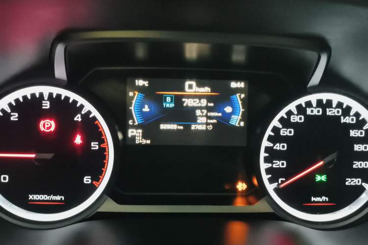 Used Isuzu D-MAX 2021 1.9T Automatic 4x4 Diesel Global Huan Dong RZ4E Instrument Cluster