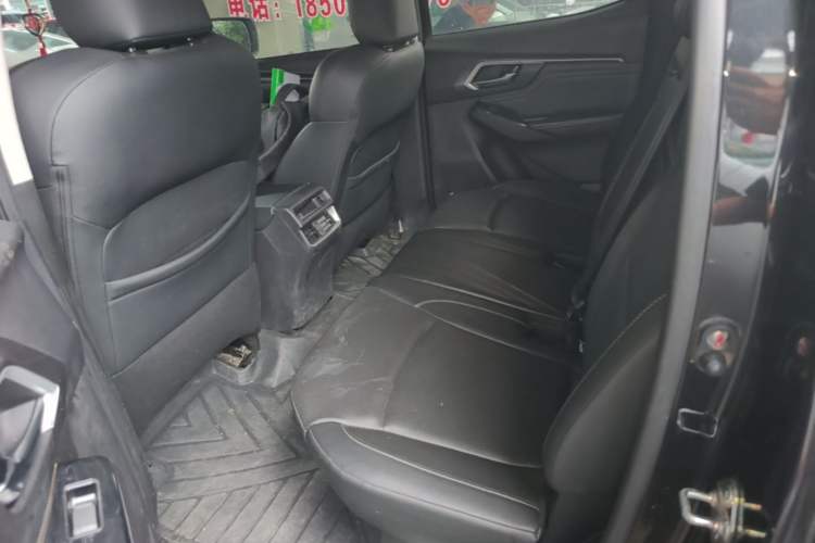 Used Isuzu D-MAX 2021 1.9T Automatic 4x4 Diesel Global Huan Dong RZ4E Left Rear Seat