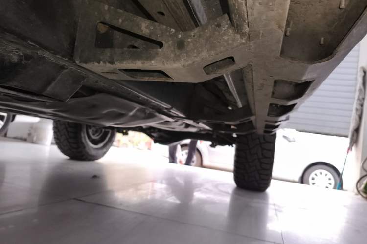 Used Isuzu D-MAX 2021 1.9T Automatic 4x4 Diesel Global Huan Dong RZ4E Left Side Sill