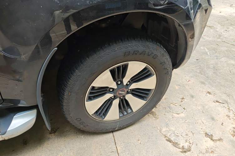Used Isuzu D-MAX 2021 1.9T Manual Two-Wheel Drive Diesel Global Dynamic RZ4E Right Front Wheel Hub