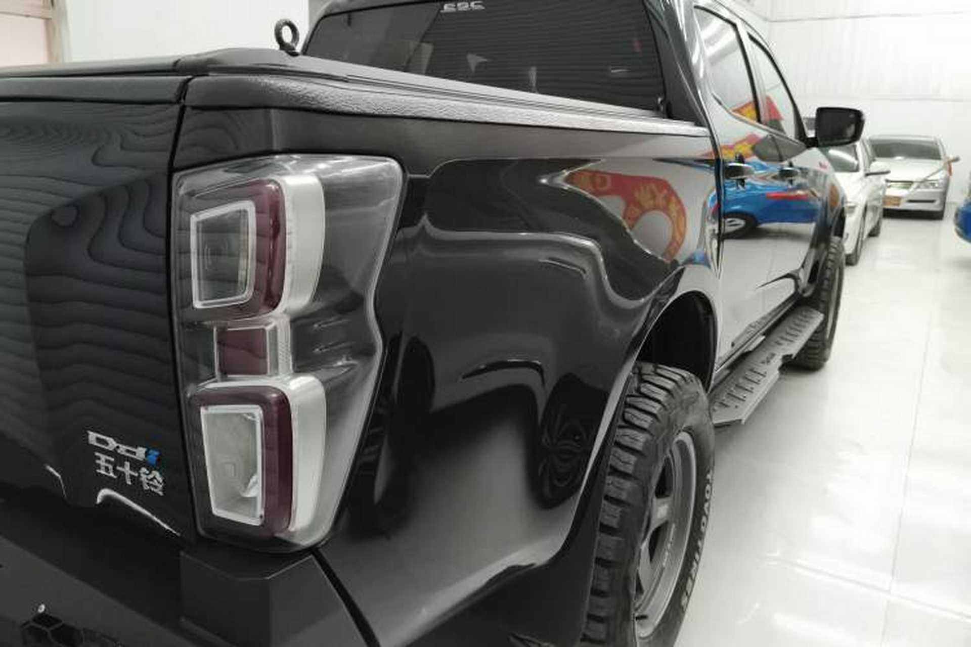 Used Isuzu D-MAX 2021 1.9T Automatic 4x4 Diesel Global Huan Dong RZ4E Right Rear Taillight