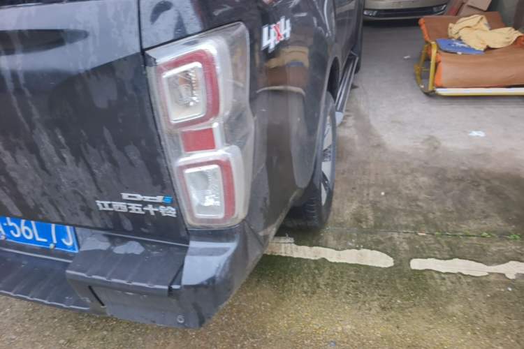 Used Isuzu D-MAX 2021 1.9T Automatic 4x4 Diesel Global Huan Dong RZ4E Right Rear Taillight