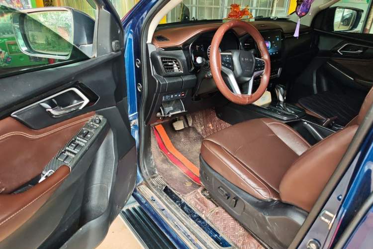 Used Isuzu D-MAX 2021 1.9T Automatic 4x4 Diesel Global Changle Leading RZ4E Driver Seat