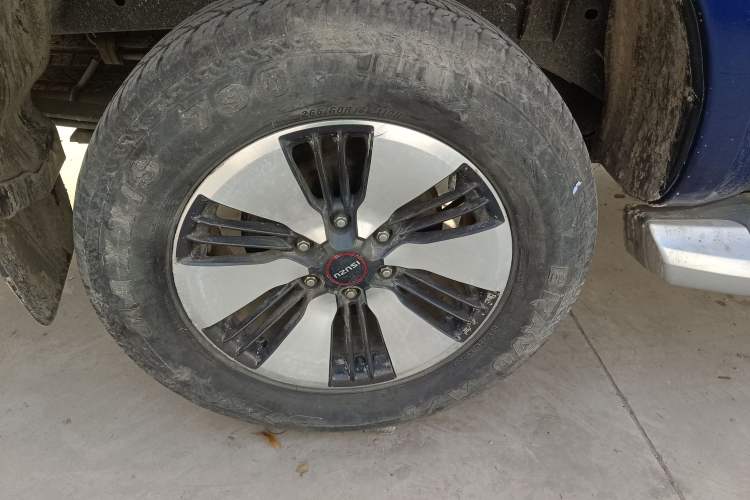 Used Isuzu D-MAX 2021 1.9T Automatic 4x4 Diesel Global Huan Dong RZ4E Exterior 8