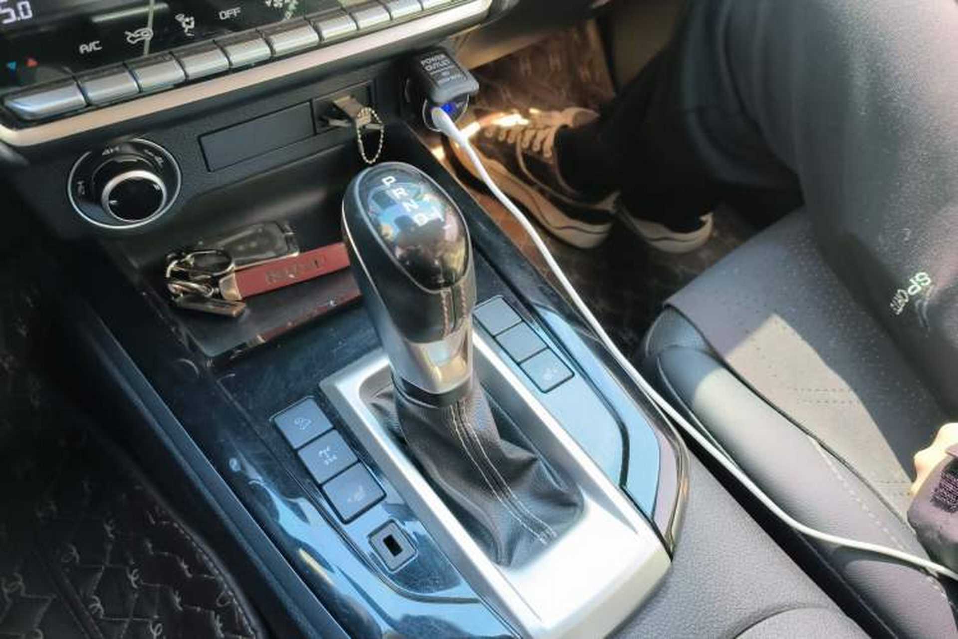 Used Isuzu D-MAX 2021 1.9T Automatic 4x4 Diesel Global Changle Leading RZ4E Gear Lever