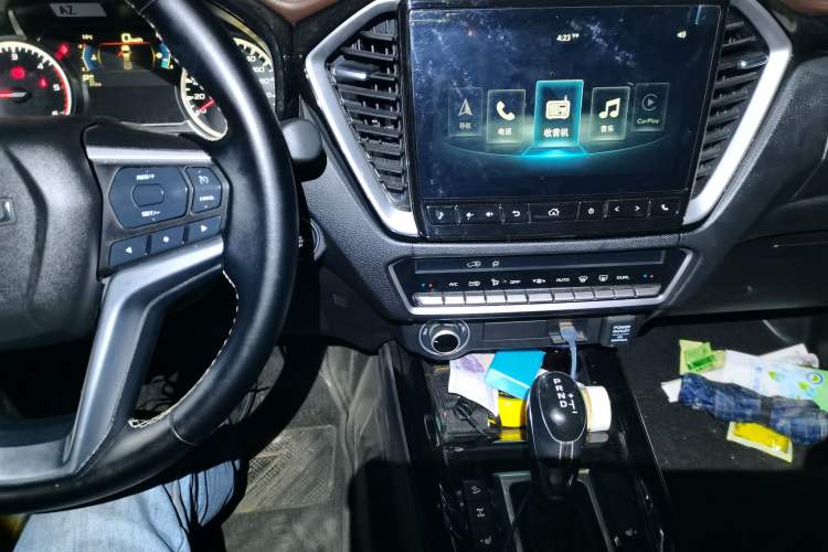 Used Isuzu D-MAX 2021 1.9T Automatic 4x4 Diesel Global Changle Leading RZ4E Audio And AC Panel