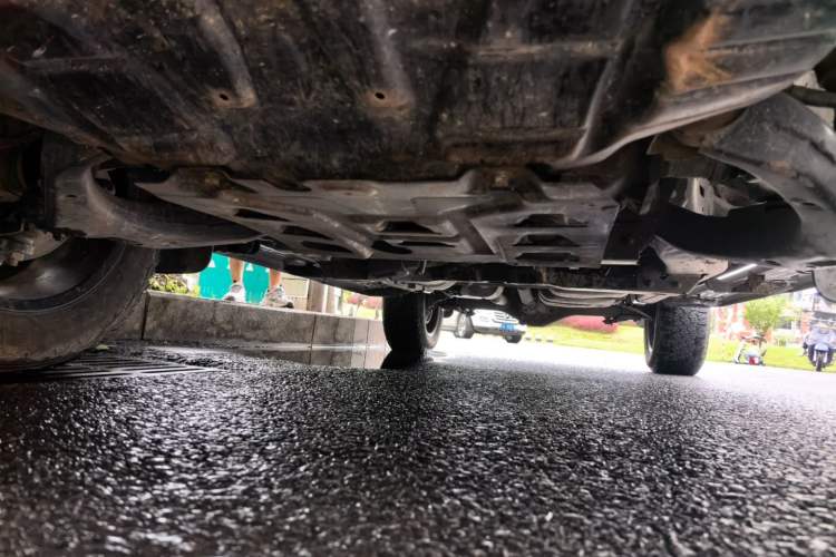 Used Isuzu D-MAX 2021 1.9T Automatic 4x4 Diesel Global Huan Dong RZ4E Chassis Front
