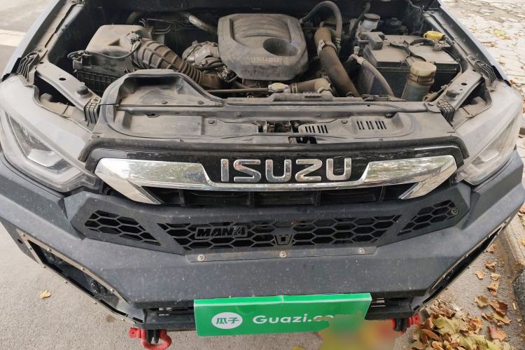 Used Isuzu D-MAX 2021 1.9T Automatic 4x4 Diesel Global Huan Dong RZ4E Engine Bay