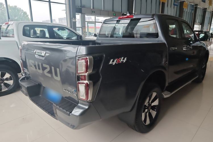 Used Isuzu D-MAX 2021 1.9T Automatic 4x4 Diesel Global Changle Leading RZ4E Exterior 3