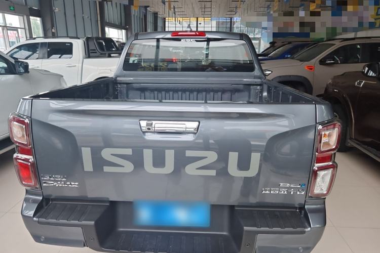 Used Isuzu D-MAX 2021 1.9T Automatic 4x4 Diesel Global Changle Leading RZ4E Exterior 4