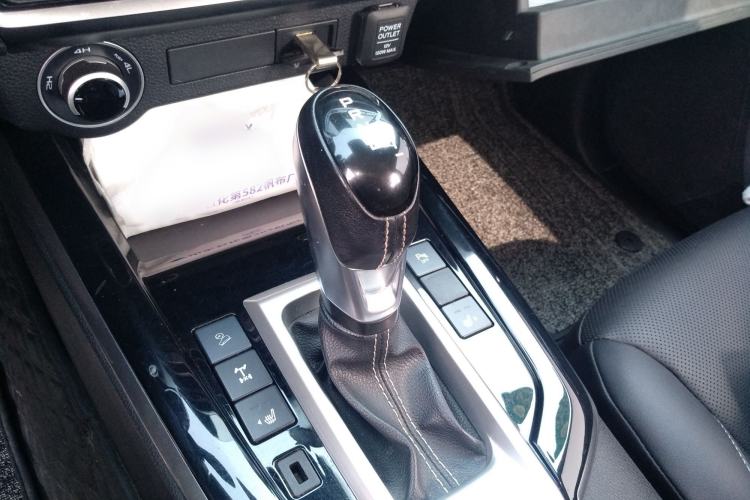 Used Isuzu D-MAX 2021 1.9T Automatic All-Wheel Drive Diesel Global Leading RZ4E Gear Lever