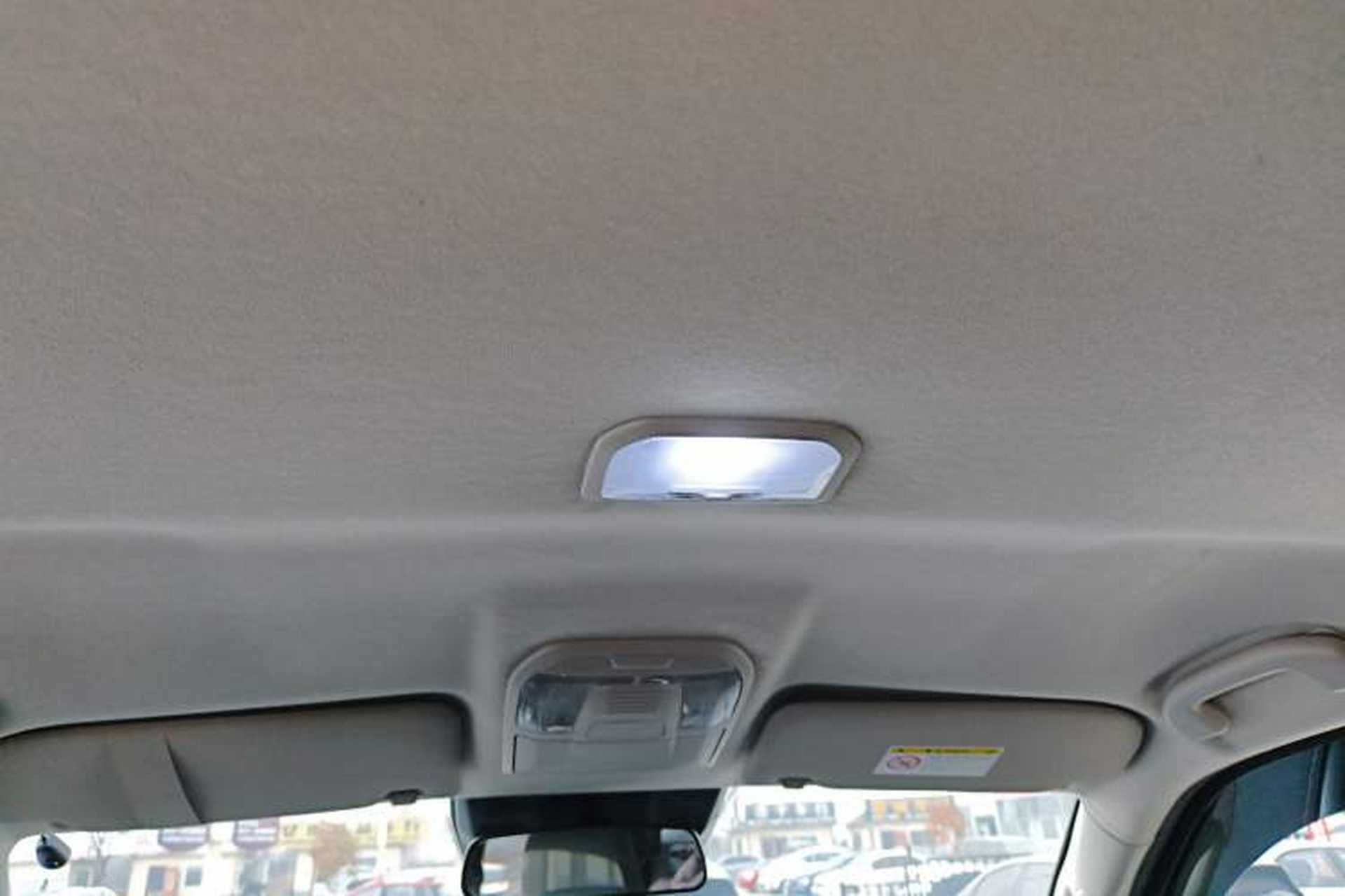 Used Isuzu D-MAX 2021 1.9T Manual 4x4 Diesel Global Dynamic RZ4E Headliner