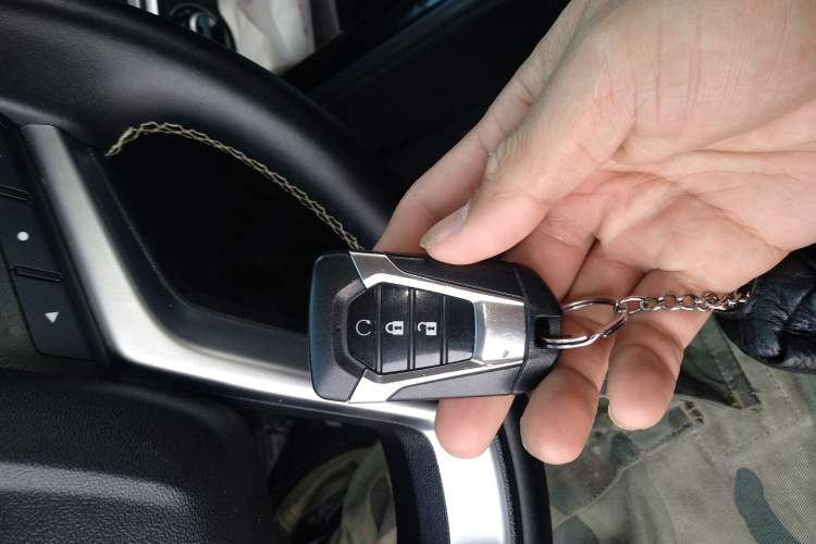 Used Isuzu D-MAX 2021 1.9T Automatic All-Wheel Drive Diesel Global Leading RZ4E Interior 1
