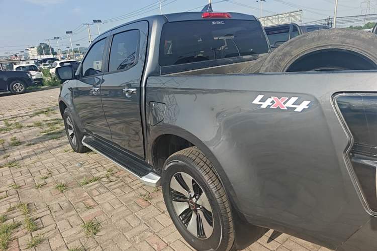 Used Isuzu D-MAX 2021 1.9T Automatic 4x4 Diesel Global Huan Dong RZ4E Rear Left 45 Deg