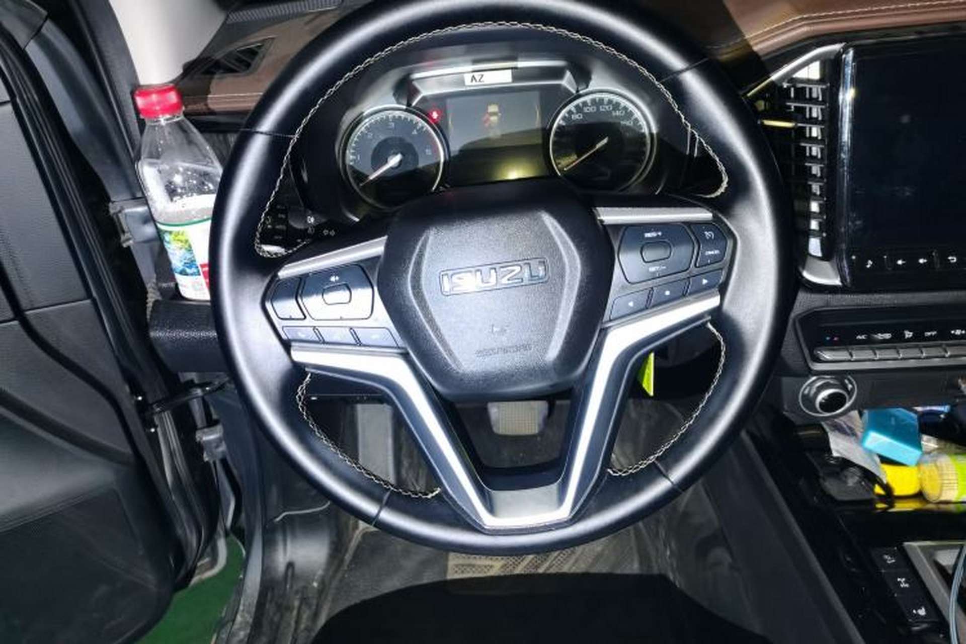 Used Isuzu D-MAX 2021 1.9T Automatic 4x4 Diesel Global Changle Leading RZ4E Steering Wheel