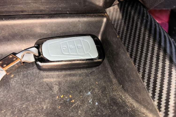 Used Isuzu D-MAX 2021 1.9T Automatic 4x4 Diesel Global Huan Dong RZ4E Vehicle Key