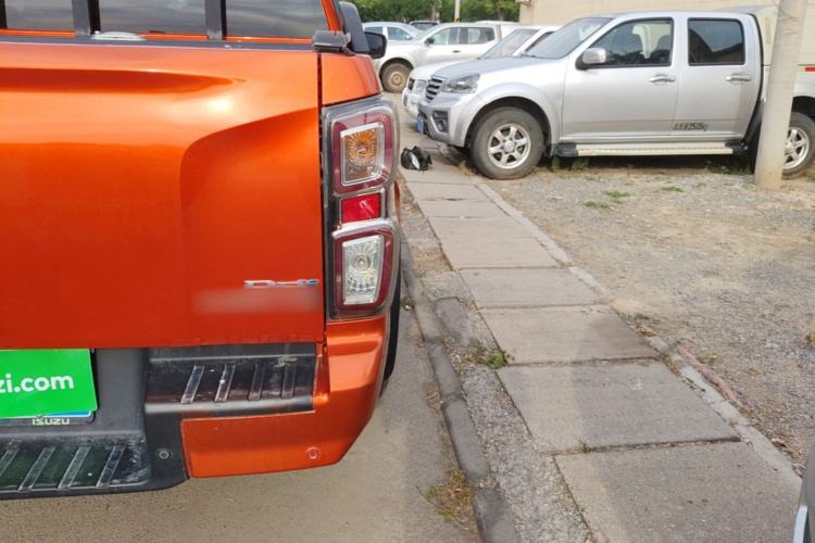 Used Isuzu D-MAX 2021 1.9T Automatic 2WD Diesel Global Bold RZ4E Right Rear Taillight