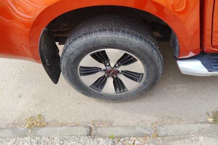 Used Isuzu D-MAX 2021 1.9T Automatic 2WD Diesel Global Bold RZ4E Right Rear Wheel Hub