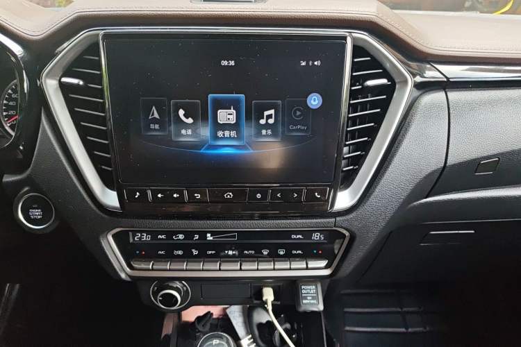 Used Isuzu D-MAX 2021 1.9T Automatic 4x4 Diesel Global Changle Leading RZ4E Audio And AC Panel