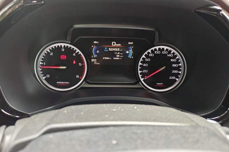 Used Isuzu D-MAX 2021 1.9T Automatic 4x4 Diesel Global Changle Leading RZ4E Instrument Cluster