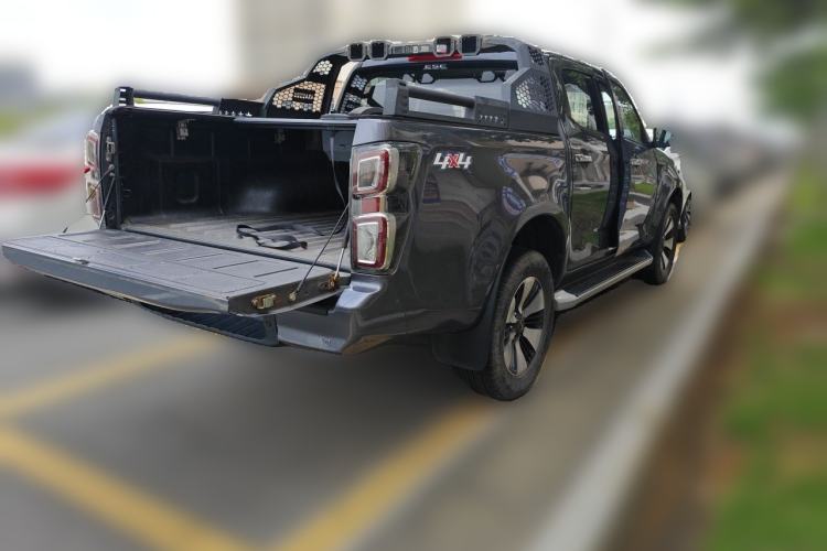 Used Isuzu D-MAX 2021 1.9T Automatic 4x4 Diesel Global Changle Leading RZ4E Rear Right 45 Deg