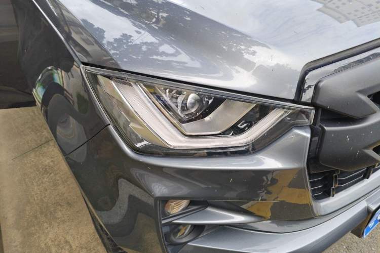 Used Isuzu D-MAX 2021 1.9T Automatic 4x4 Diesel Global Changle Leading RZ4E Right Front Headlight