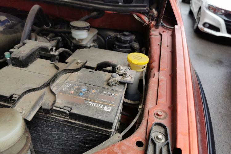 Used Isuzu D-MAX 2021 1.9T Automatic 4x4 Diesel Global Changle Leading RZ4E Engine Bay Left