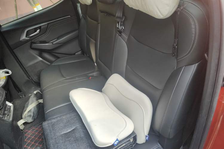 Used Isuzu D-MAX 2021 1.9T Automatic All-Wheel Drive Diesel Global Leading RZ4E Left Rear Seat