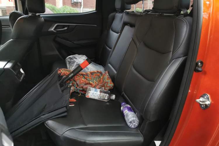 Used Isuzu D-MAX 2021 1.9T Automatic 4x4 Diesel Global Changle Leading RZ4E Left Rear Seat