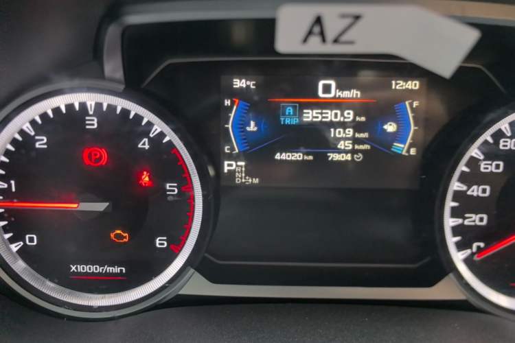 Used Isuzu D-MAX 2021 1.9T Automatic 4x4 Diesel Global Huan Dong RZ4E Odometer Close Up