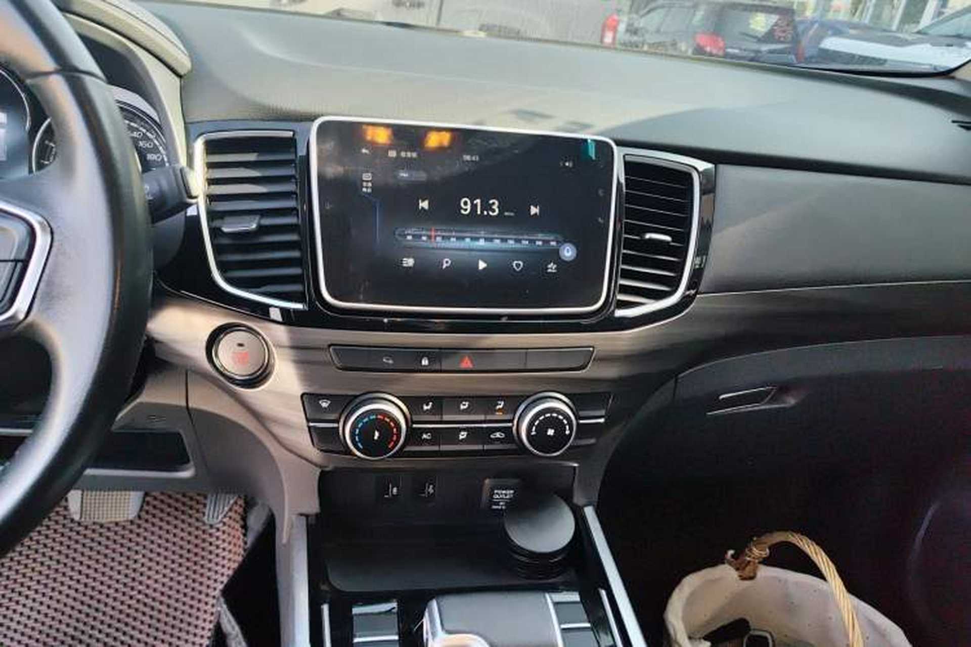 Used Isuzu D-MAX 2022 2.0T Two-Wheel Drive Automatic Gasoline LingShang Version JX4G20A6L Audio And AC Panel
